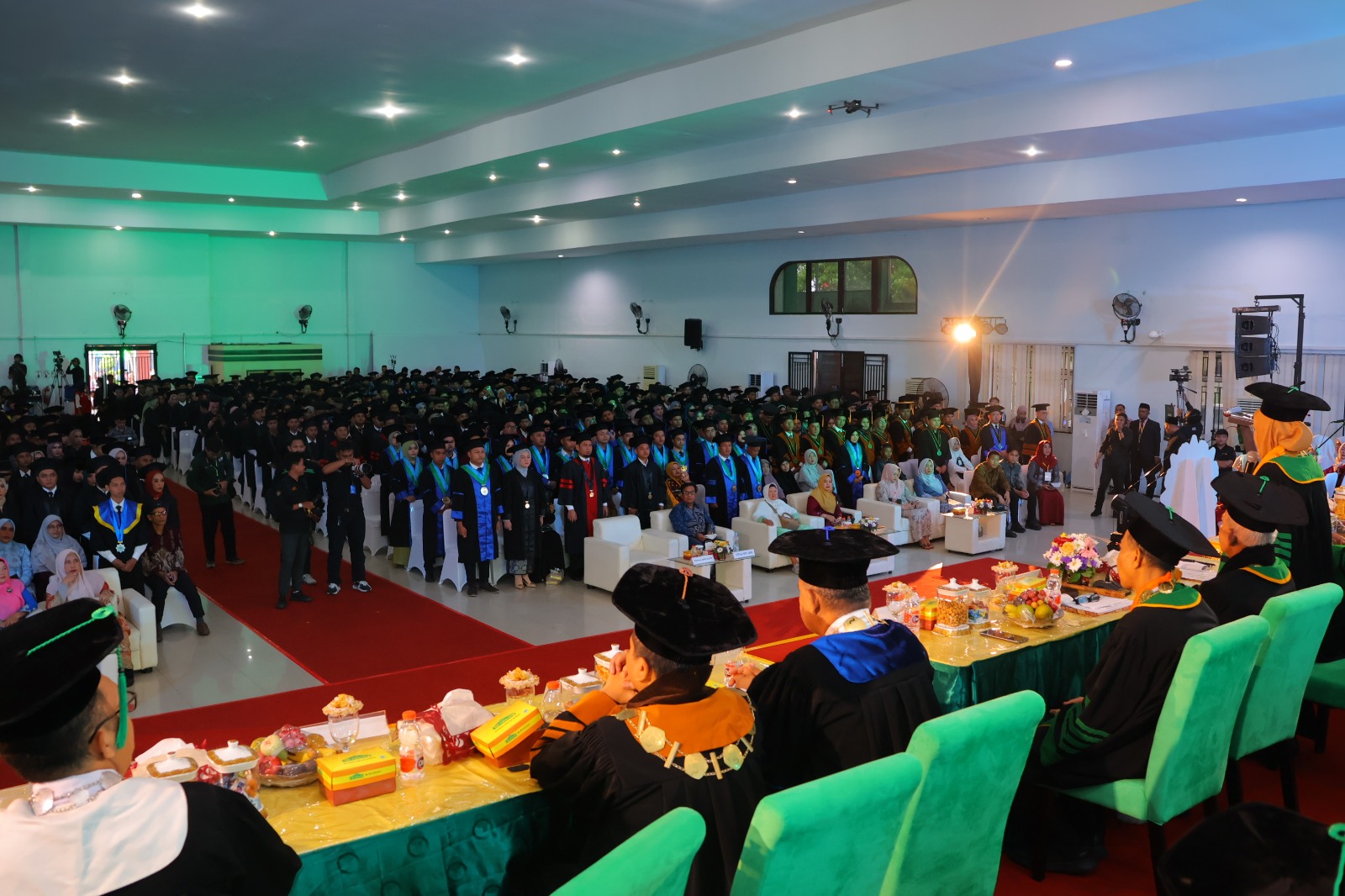 UINSU Wisuda 1.975 Lulusan, Rektor: Alumni Harus Siap Hadapi Dunia Kerja yang Berubah Cepat
