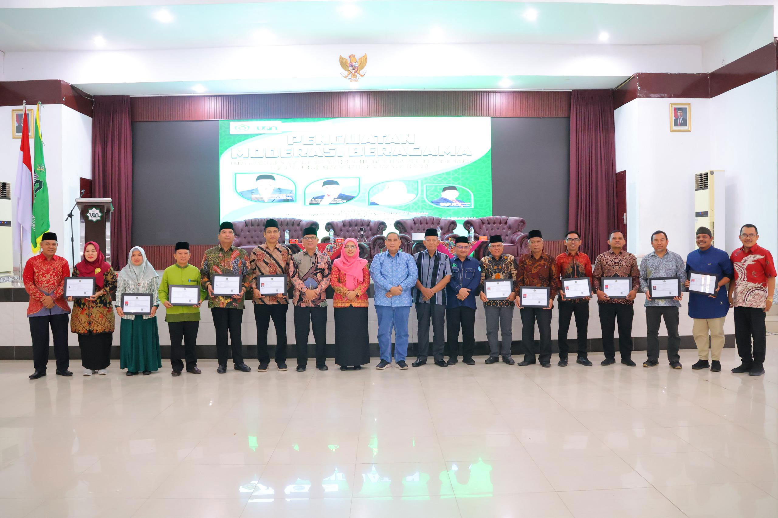 PENGUATAN MODERASI BERAGAMA UNTUK MASYARAKAT: UIN Sumatera Utara Bersama Kementerian Agama RI Teguhkan Komitmen Kebangsaan