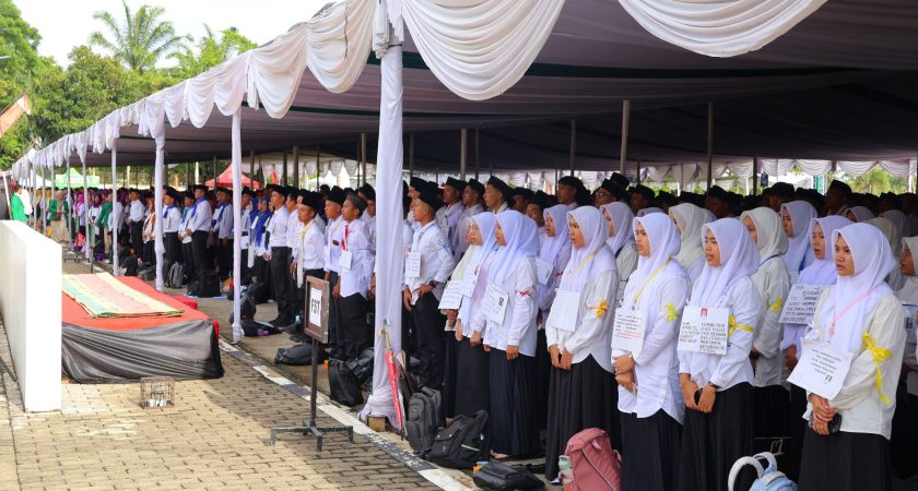 Momen Hening di PBAK UINSU: Ribuan Mahasiswa Baru Panjatkan Doa untuk Almarhum Affan Kurniawan