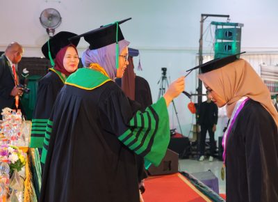 UINSU Wisuda 2.329 Lulusan, Rektor: Jadilah Duta Islam Moderat, Cerdas, dan Solutif