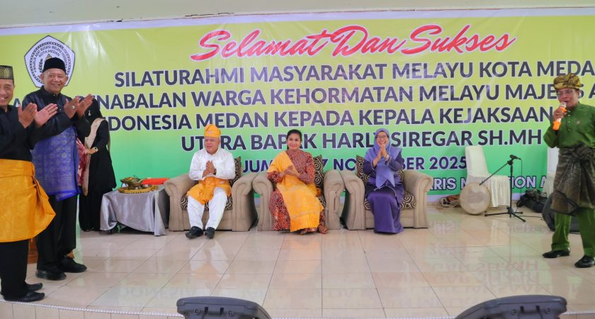 Rektor UINSU Hadiri Acara Adat Melayu: Kajati Sumut Diterima sebagai Warga Kehormatan MABMI