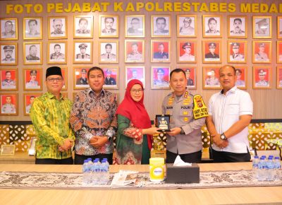 Rektor UIN Sumatera Utara Medan Lakukan Shilaturrahmi ke Kapolrestabes Medan, Bahas Sinergi Keamanan Kampus dan Masyarakat