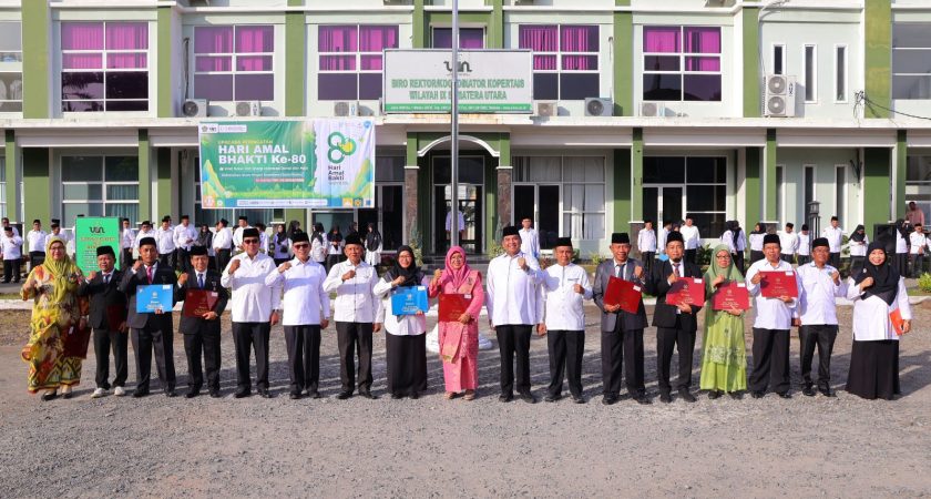 Sela Upacara HAB ke-80, UIN Sumatera Utara Medan Serahkan Penghargaan Satyalancana Karya Satya kepada 10 ASN