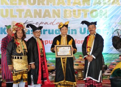 Menag RI Dianugerahi Gelar Adat “Mia Ogena I Sara Agama” oleh Kesultanan Buton, Rektor UINSU Medan Sampaikan Apresiasi