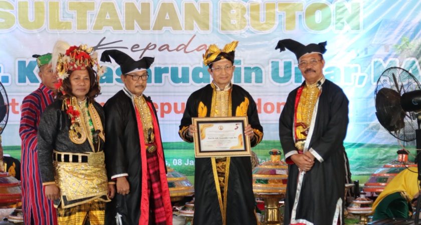 Menag RI Dianugerahi Gelar Adat “Mia Ogena I Sara Agama” oleh Kesultanan Buton, Rektor UINSU Medan Sampaikan Apresiasi