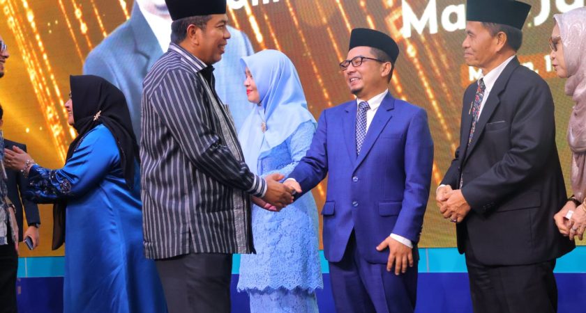 Mempererat Ukhuwah Akademik: UINSU Hadir dalam Pelantikan Rektor dan Pengukuhan BPH UMSU 2026-2030