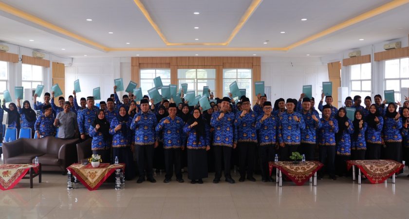 Resmi Dilantik Serentak oleh Menag RI, 69 PNS Baru UINSU Siap Wujudkan Semangat “ISTIQOMAH”