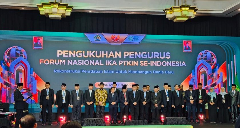 Rektor UINSU Resmi Dikukuhkan sebagai Pengurus Forum Nasional IKA PTKIN Se-Indonesia