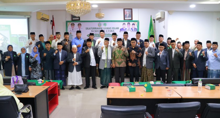 Prof. Muzakkir Serukan Persatuan dan Ukhuwah di Puncak Milad MUI Sumut
