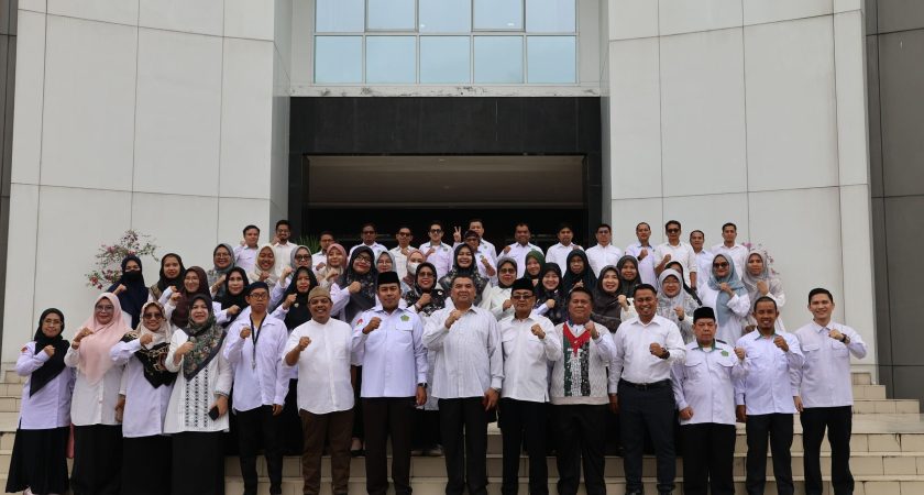 Apel Pagi di Dua Kampus, UINSU Perkuat Disiplin dan Budaya Kerja Profesional